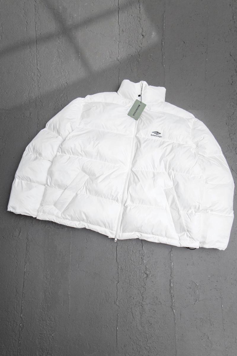Ba*len*cia*ga coats